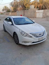 سوناتا خليجي موديل 2014 محرك 2400 دوش اوتماتيك بغداد سعر128 اتصال 0790...