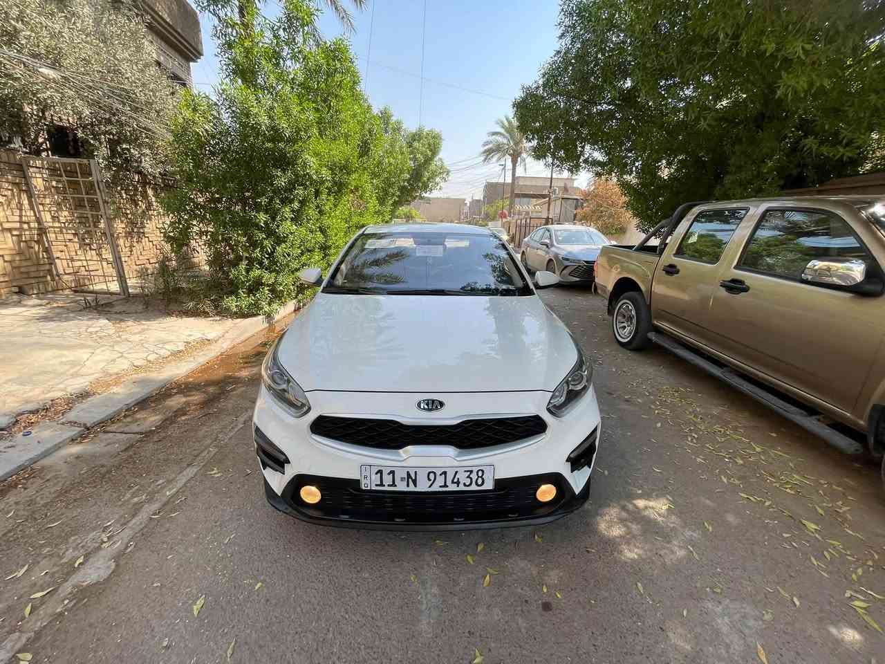 سلام عليكم سيراتو موديل 21 خليجي شركه العامه الدوليه مكفوله كفاله عامه بيه بارد بصيط كلش وما بين كير محرك كفاله تخم تاير جديد صدره جديد سياره جهزه وجديده بمعنه الكلمه رقم بغداد بسمي سبير ما نازل سياره بل باكيت مكاني بغداد الدوره عارضه 145 وبيه مجال رقمي ***********
