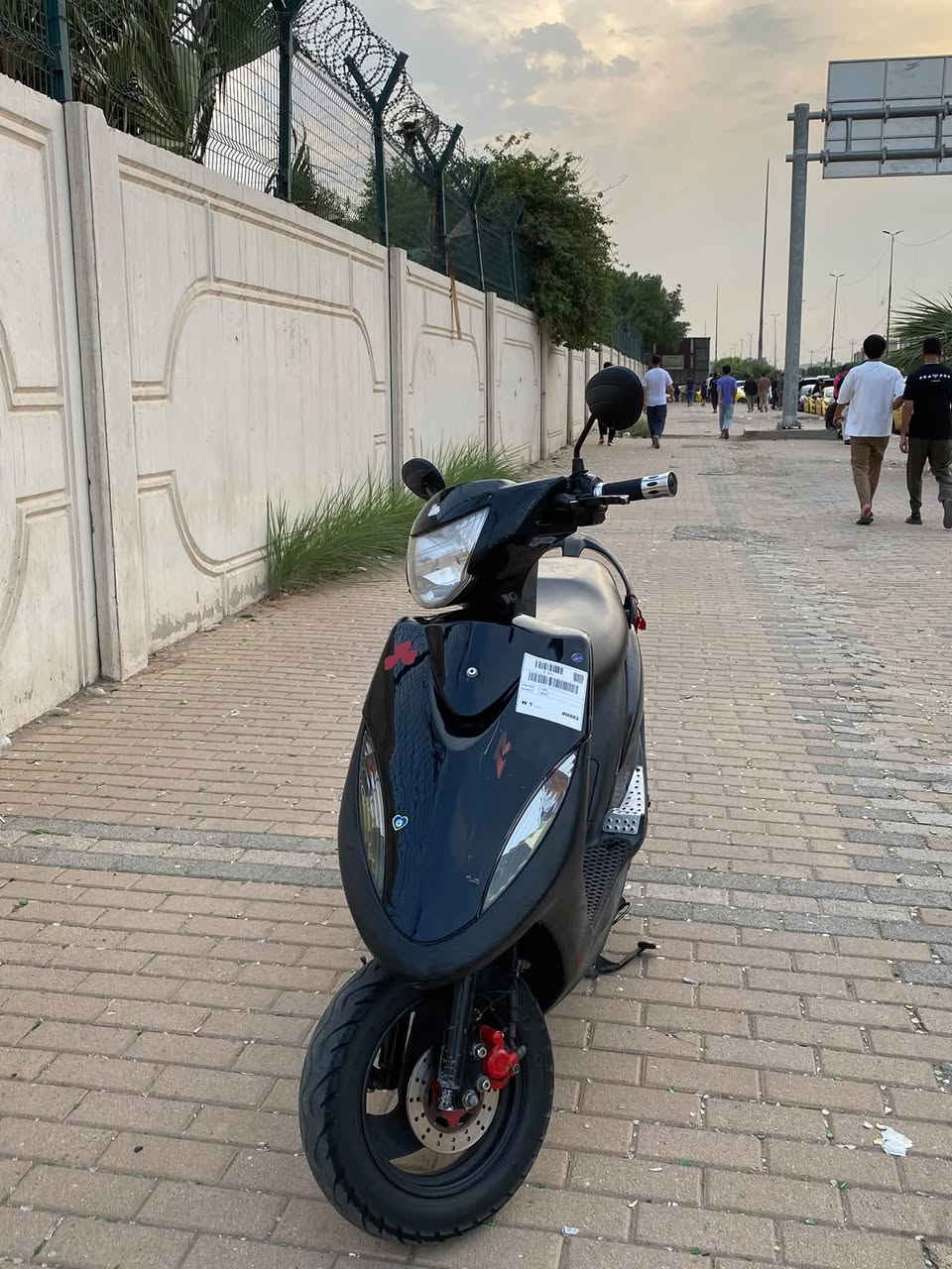 ماكس عدلة • كفاله
