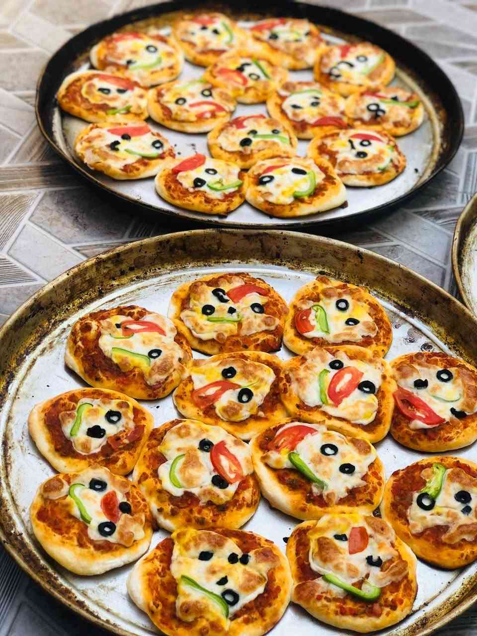 لحم بعجين • ميني بيتزا • كبة دجاج