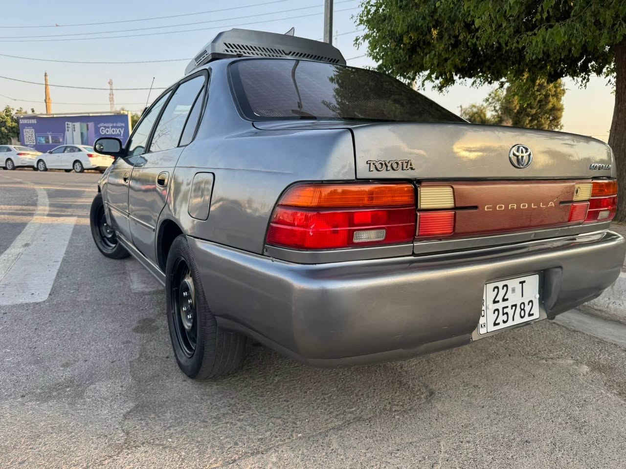 كرولا موديل 1997
صبوغ عام ليدانى نية
رةقةم و سةنةوى هةزةى نوية بةناوى خؤمة
گير مةكينة بةشةرت
تبريد
سعرى 47وةرةقة
***********.  وتساب أربيل, العراق
