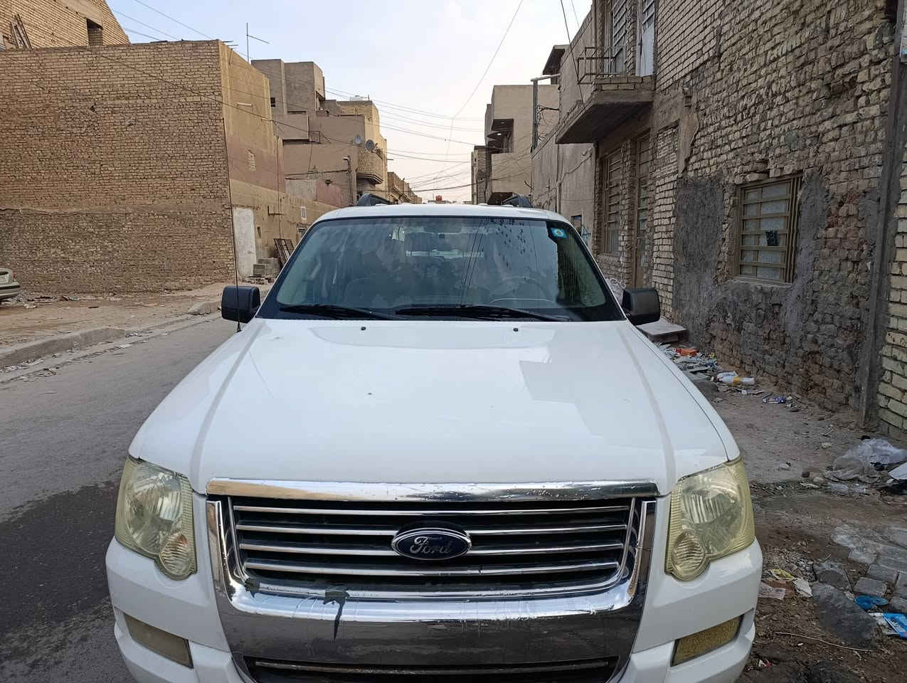 اكسبلور ٢٠٠٨ • جاهزة • مجال بسيط