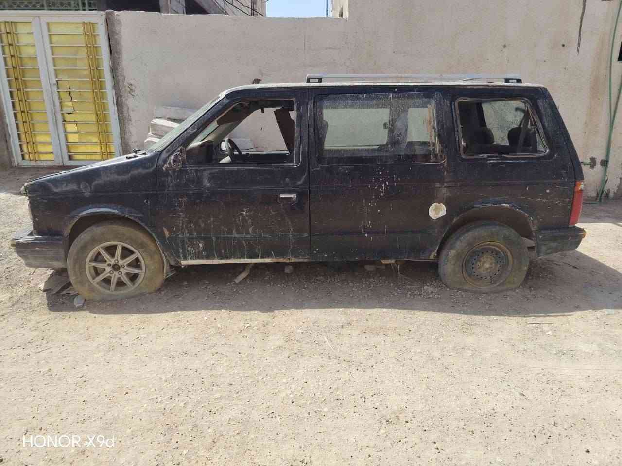 السلام عليكم سياره لبيع كير ومحرك كورله بيه ورقم ورقي انبار ***********
