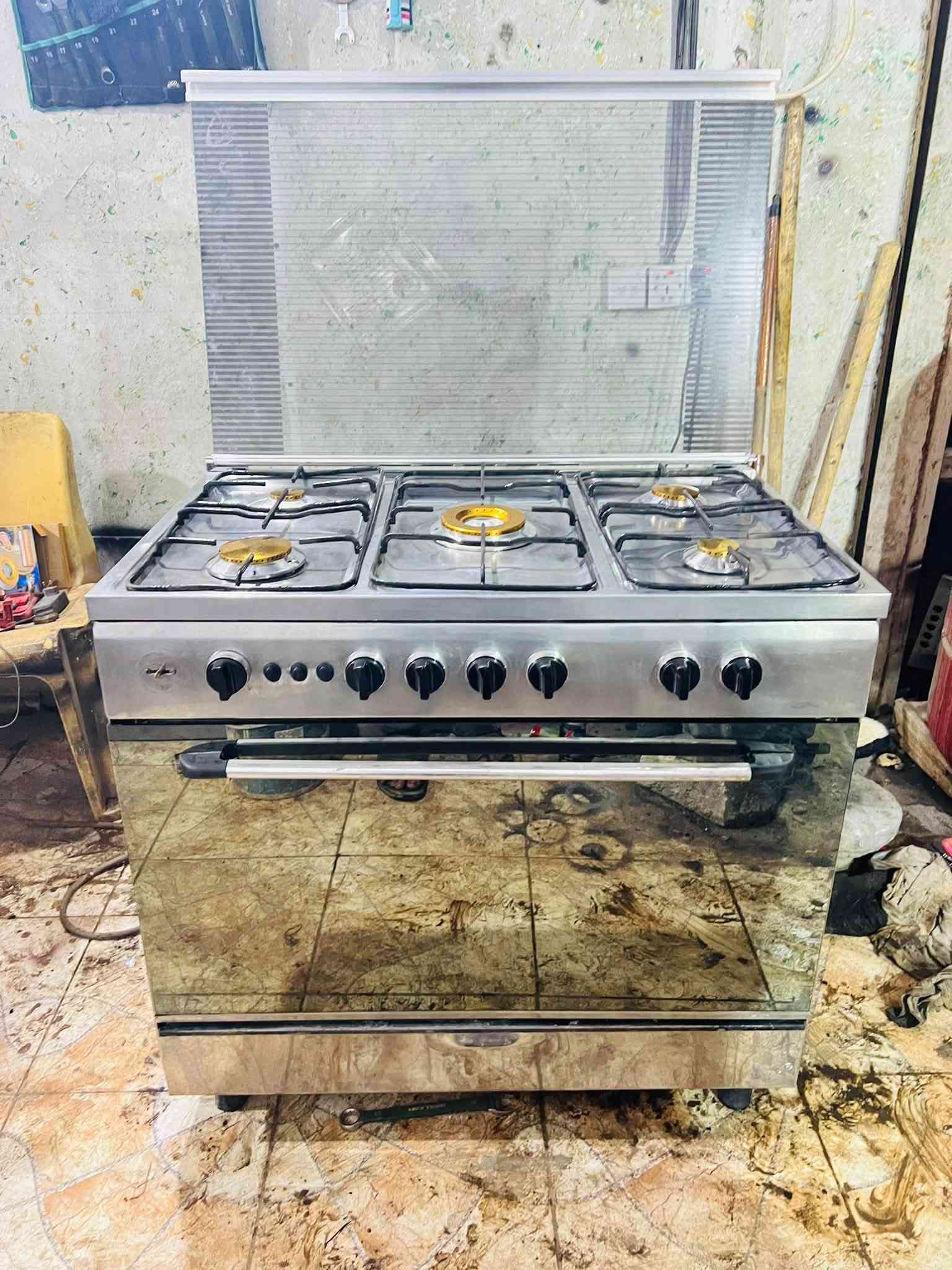 طباخ مصري • ٥عيون • شبه جديد