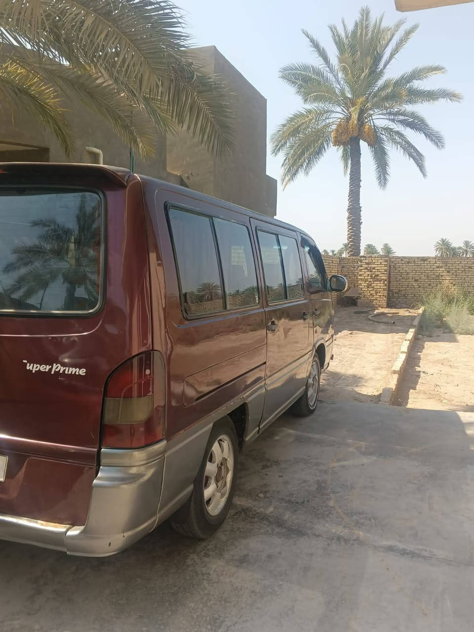 سلام عليكم موديل 96 سنويه جديده سياره جاهزه من كلشي مكاني حله عوفي العيفار ***********
