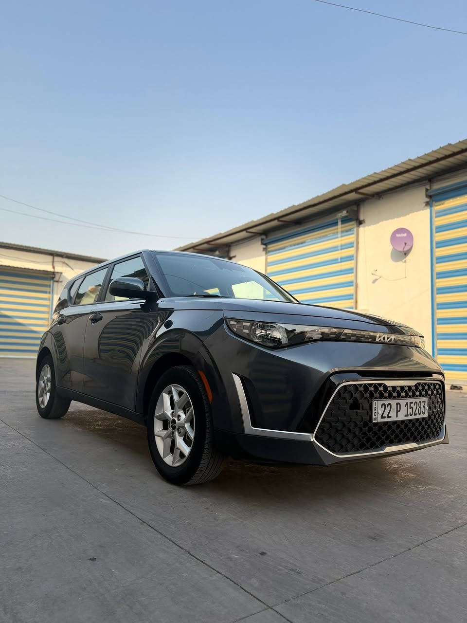 السلام عليكم
Kia Soul
2024
اللون نفطي

ماشيه 30mi
بعده بوضع الزيرو
دخول جديد ترقيم جديد تريد تحويل تريد وكاله رقم اربيل
المواصفات
شاشه
كامره
رادار امامي 
رادار جانبي نقطه عمياء 
تنبيه اصطدام
قياده ذاتيه 
تحديد مسار
تنبيه خروج عن المسار
كروز سرعه
اوتو ستوب
شاشه ديجتال
اوتو ستار
ويل كب 
فول تحكم ستيرن
كار بلي 
السياره جديده جدا
كير AT المرغوب 
محرك 2000 دوش
صور امريكا بالمنشور
السيازه بس دعاميه صبغ فقط فقط بدون دواخل بدون ايرباك 
مكفوله من الصبغ والتبديل بشرط 
الشواصي مكفولات اللغود مكفولات
ايرباك مكفول 

للاستفسار ***********
السعر 150$
الموقع بغداد الكاظميه چكوك
