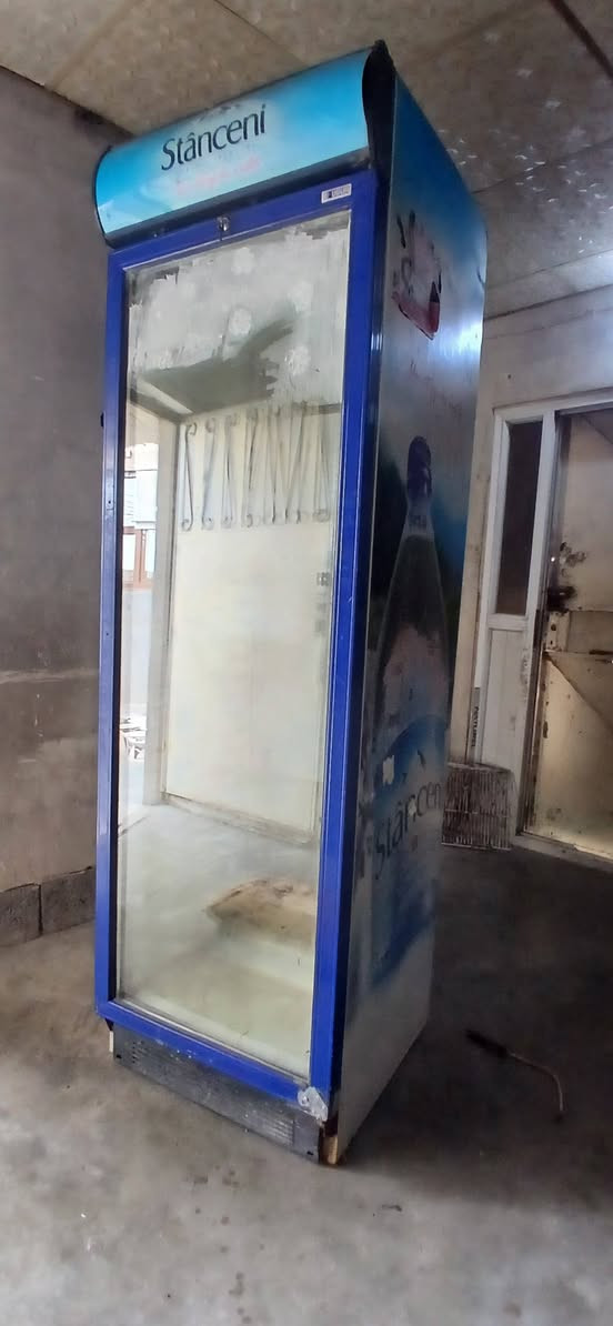 ***********
عندي هذا عارضه عاطل شفه تراب سعره 100 كركوك حي الوحده النوع العارضه تركي ايكو اللي يتصل على هذا الرقم واتساب
