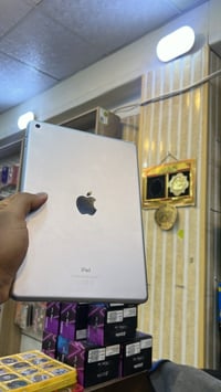ايباد جيل السادس • ذاكره ٣٢ • مكتب الشمس