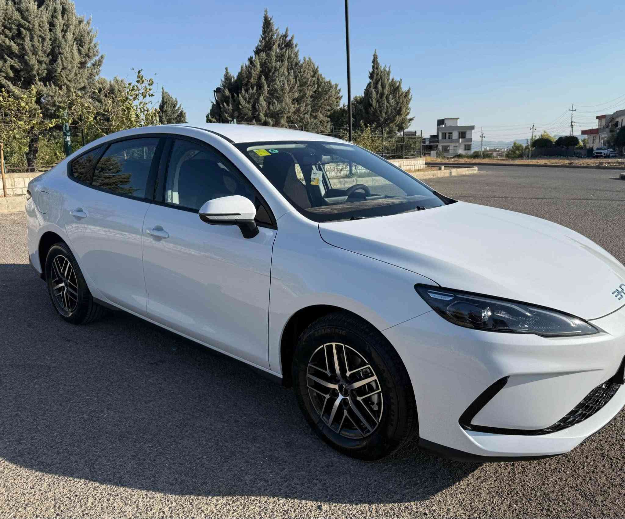 BYD Seal 05 2025 

بۆیاخ تەنک 

ویل کرۆم 

رەقەم سلێمانی 

ناو سپی 

ماوەی ڕۆشتن ٩ هەزار کم 

بێ بۆیاخ بێ سارد بێ PDR

یەک قوپاوی بچوک لە سنووقەکەیەتی لە وێنەکە دیارە 

***********
***********

واتس ئاپ

نرخی ٤٤ و تۆزێک مەجال السليمانية, العراق
