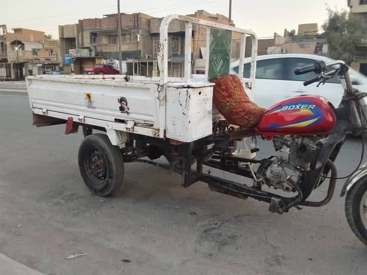 السلام عليكم ستوته للبيع مكينه ١٩
بدون اوراق 
سعره مناسب 450
شاصي ركبه كفاله اكسن جديد
 مديل 15
ستوته حلوه مال جني
تايرا نظيفه دبلات شغالات 
 عنوان حفريه ناحية تاج الدين الصويره
***********
