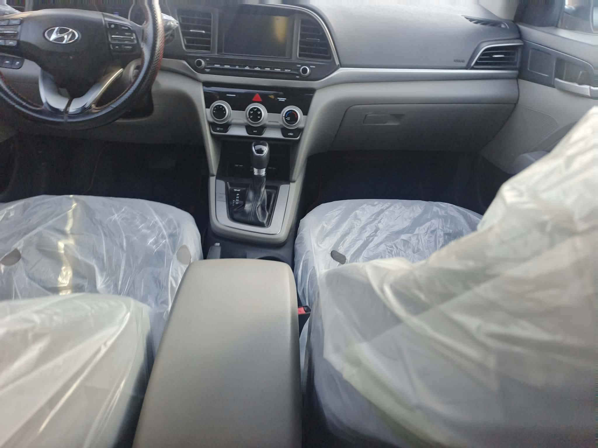 للبيع النتر مديل 2019رقم بغداد وارد اميركي بيها ثلاث قطع صبغ
بدون دواخل 

كير محرك حداديه خير من الله  ماشيه #138

#السعر 116وبيها مجال 

عنوان بابل  )(مكلف بلنشر)

#للاستفسار (***********)
