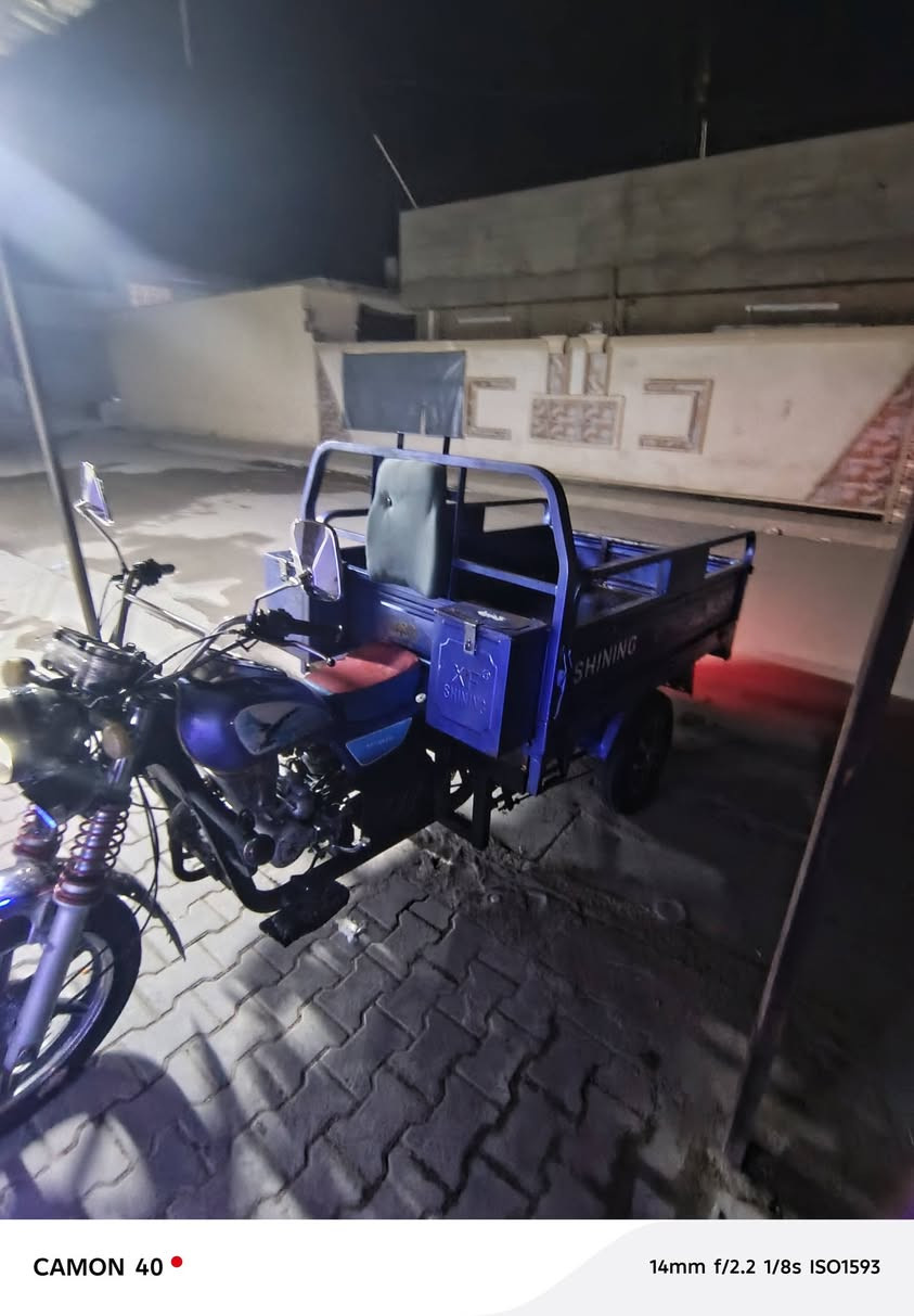 سلام عليكم من رخصة مدير الكروب ستوته نظيفة موديل 23السعر 1,950وبيهه مجال قليل مكاني بغداد الشعب هاذا رقمي بي واتساب ***********,

نص مكتوب في الصور:
- CAMON 40 14mm f/2.2 1/8s ISO1593