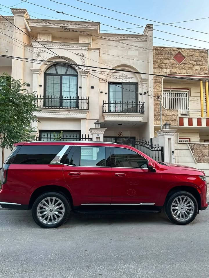 كاديلاك اسكاليد 2024 
لاكجري معروفة مواصفاتها فوول فوول بدون دوسات فقط
السيارة بيها مكانات pdr 4قطع السيارة جديدة بمعنى الكلمة رقم الشاصي بل منشور السيارة  مستوردها وعمرتها على ايدي بدون نقطة صبغ شرط عنوانها موصل 
سعرها 560وبيها مجال 
تترقم شمالي فقط 
***********
*********** 
تواصل واتساب وبل خدمة
