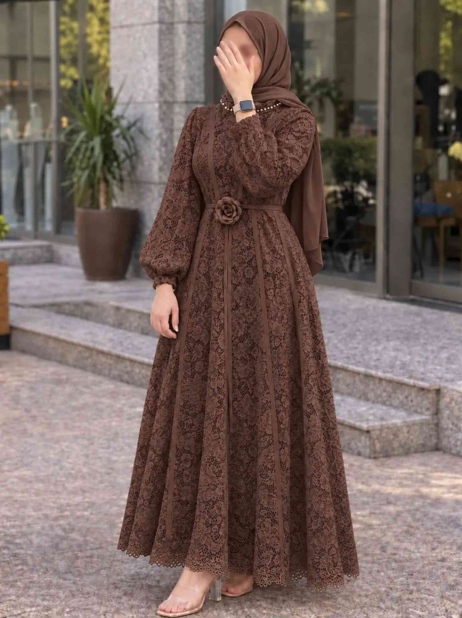 🍁اختاري الاناقه والجمال🍁 مع أحدث تشكيلاتنا النسائية🌼 وفي السماء رزقكم وماتوعدون 🌟 الإبداع مستمر بدون توقف😉  فستان مليان نزاكه 🥹 مع حزام يجنن  نوع الخامه 🍒👇🏻  تور مبطن   طول كامل  قياسات 38 لل 48  السعر ٣٥ إلف ✨
