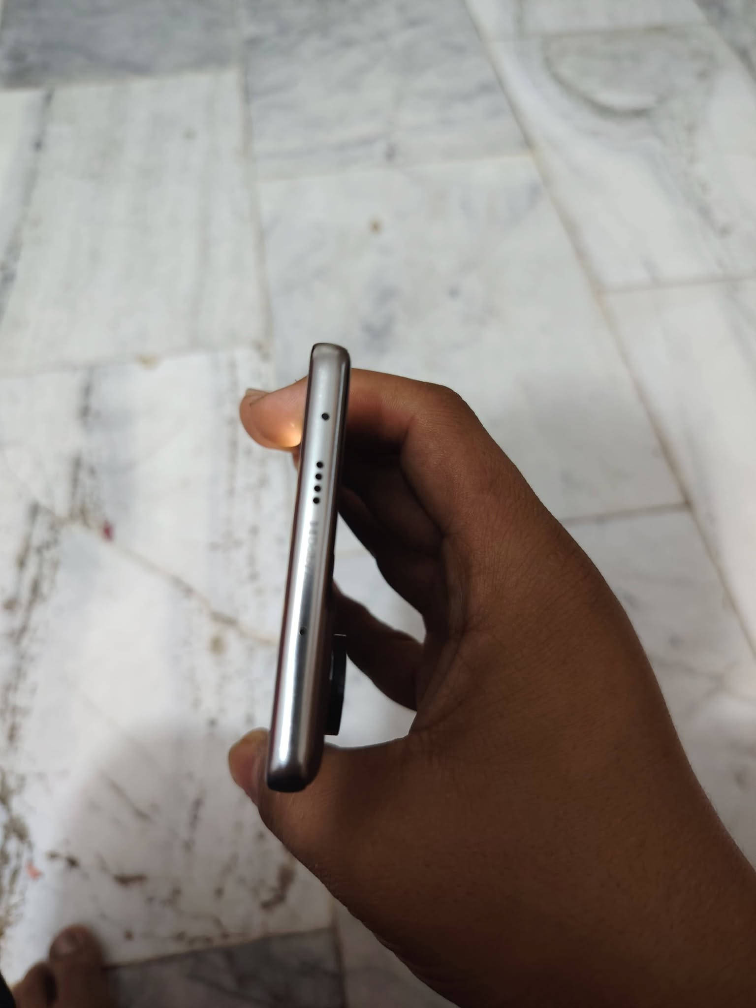 تكنو كامون 40 • ٢٥٦ • خط بالشاشة