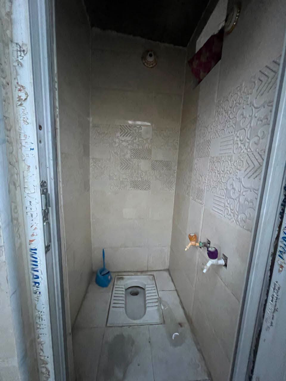 بيت للايجار النجف حي ميسان قطاع 24 مساحه 120 متر يحتوي على غرفه وصاله واستقبال ومطبخ وصحيات 

سعر الايجار 275 الف واصل ماء وكهرباء 

للاستفسار والمعلومات الاتصال بنا 

***********
#بيت_للبيع
#عقار_للبيع
#عقارات_الكوفة
#الكوفة
#بيت_في_الكوفة
#بيع_عقار_الكوفة
#بيت_تمليك
#فرصة_استثمار
#بيت_جاهز_للسكن
#عروض_عقارية
#بيع_مباشر
#الكوفة_عقارات
#منزل_للبيع
