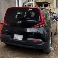 🚘 كيا سول موديل 2021 📍 وارد أمريكي 🎨 اللون: أسود 📏 المسافة المقطوعة : ...