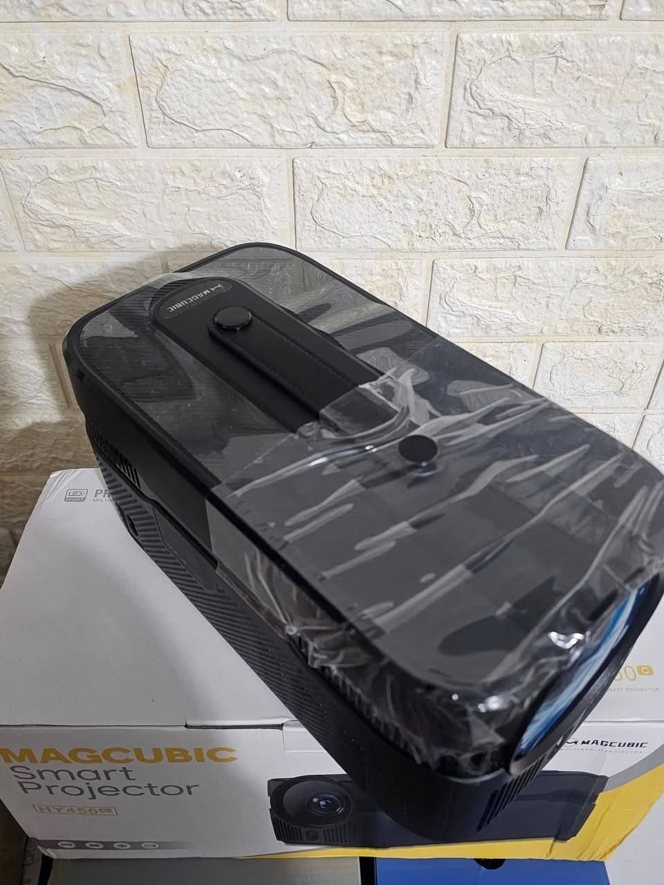 الملك شرکە magcubic ، نسخە hy 450 C دقە 8K 😍
جدید لوك متوفر 
الي یرید راسلني بل واتساب .: ***********
