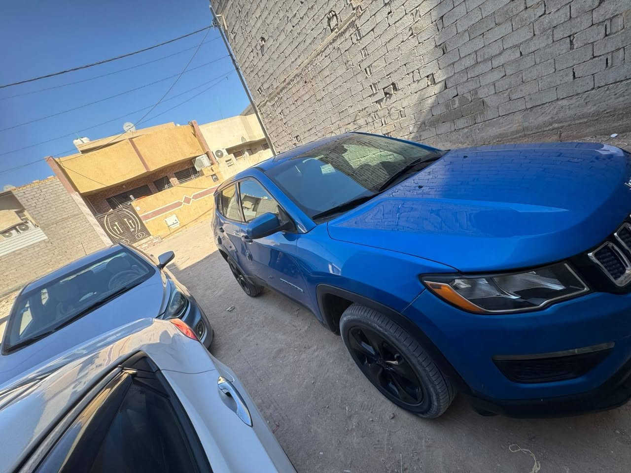 جيب كومباس

المواصفات 
موديل 2018
تو ويل
بدون ايرباك
حادث بسيط 
وتبديل
صور الحادث موجوده
شاشه لمس كبيره
هاند بريك كهربائي
اطفاء الكتروني
للاتصال:+964 772 192 8043
