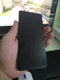 Realme GT 7T 256gb       %نظافة 100 للبيع فقط بدون مراوس جهاز اخو الجد...