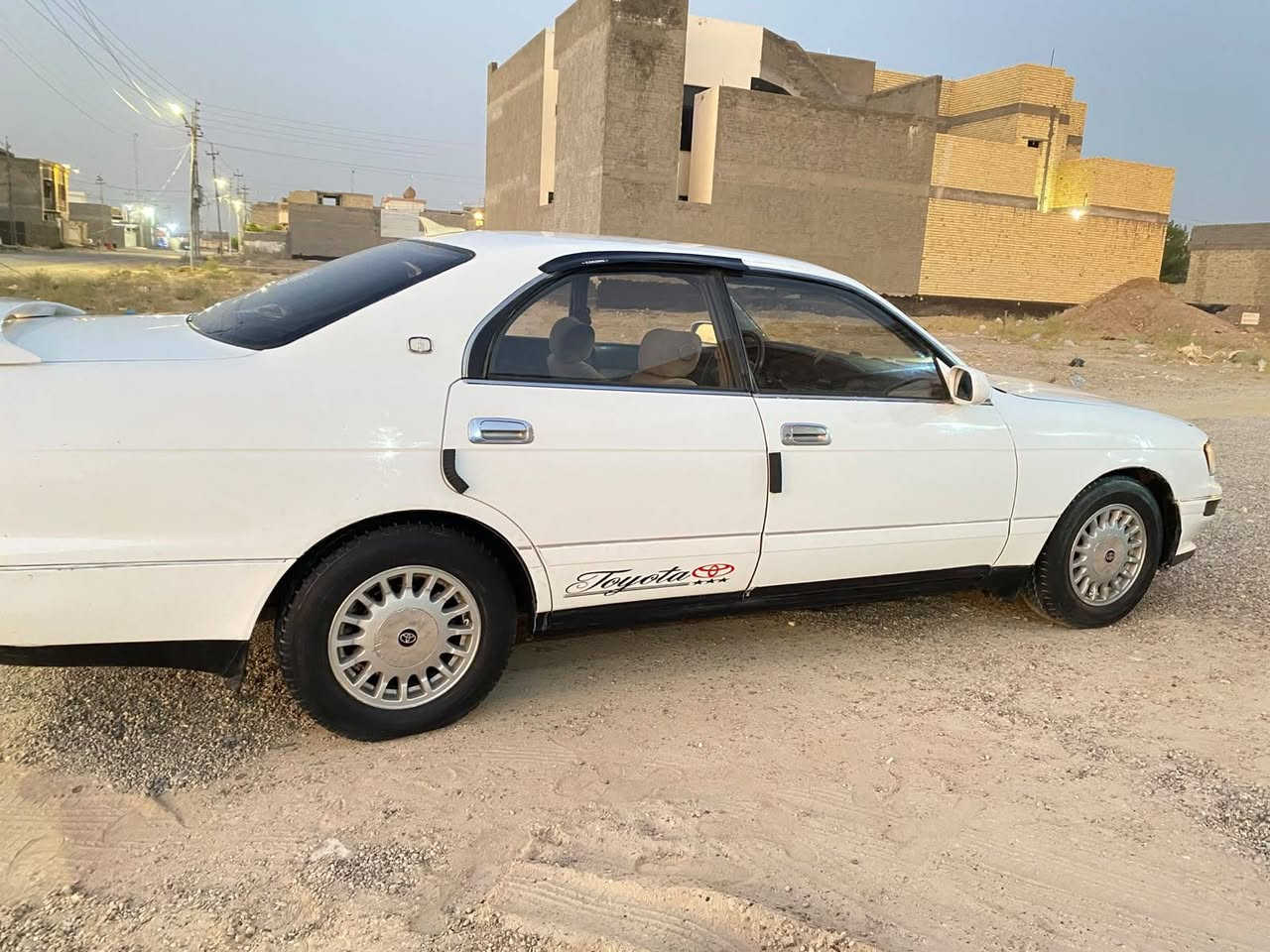 بطة متصل موديل 92 رقم انبار الماني سنوية ل29 مكفولة من ضربة كص نقل جثة تبريد شغال محرك وكير مكفولات داخل عالبلاد كهربائيات كلها شغالة مكانها فلوجة السعر 45$ وبيها مجال للاتصال ***********

