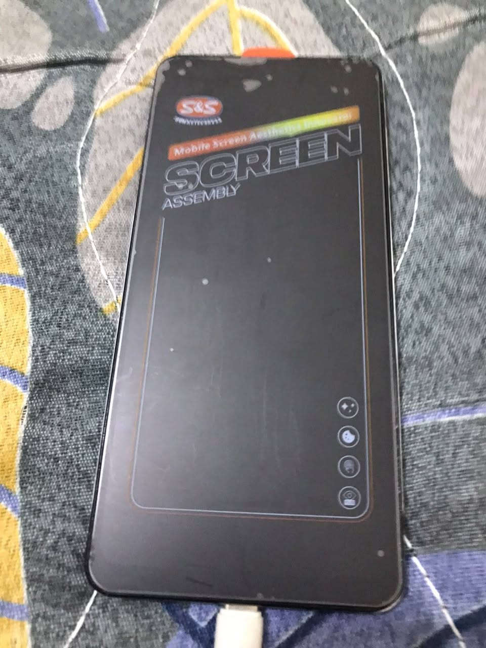 سامسونك A21s مبدل شاشه جديده وبعدها بلزكتها مشايلها موضحه بلصوره الجهاز نظيف 60 وبي مجال 
عنوان الشعب 
***********  اتصال واتساب
