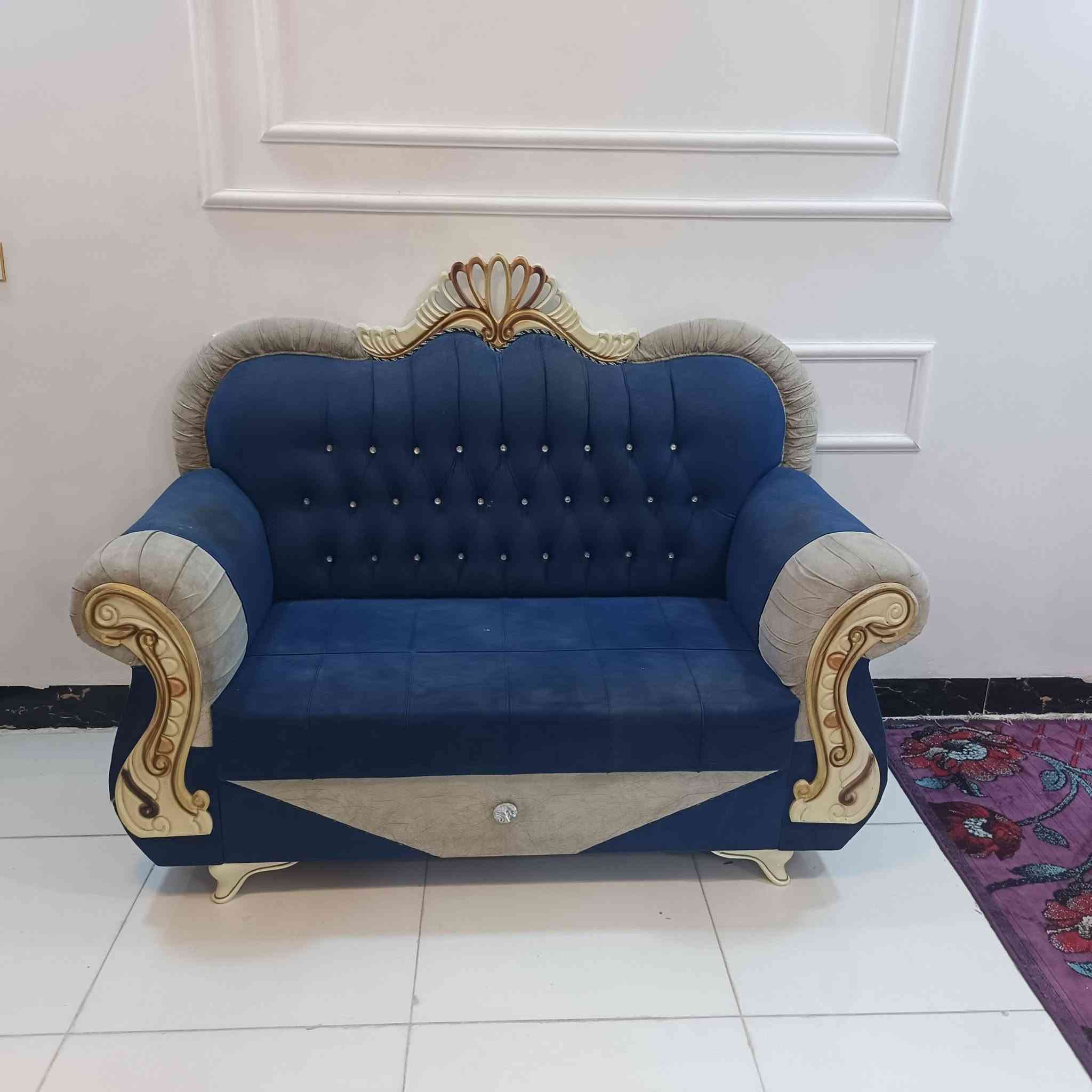 سلام عليكم تخم 5مقاعد 10نفرات تسكام مابي اي ضرررر
نضيف كلش بس سعره كلش حلو ومناسب 

يطور ملكي لغايه لصليه مسكمه عد احسن واحد بل نجف 

تخم  مابي اي ضرررر الله وكيلكم شيلو وركعو 

بس صاحب لبيت يريد يشيل ويريد يبيعه 

سعره 350وبي مجال حك جيه 

مكانه نجف ملحق لقريه كبال بازين خانت ريبال 

رقم وتساب فقط *********** 

مكلف بل نشر 

سلام عليكم تخم 11نفر نضيف فرد نوب
5مقاعد مابي اي ضررر وسعره يخبل وهوه نضيف بس 

عايزه غسله قماشه يخبل مابي كل ضررر سعره 350وبي مجال 

تخم ملكي مكاني نجف ملحق لقريه لغدير يم بازين خانه مال 

ريبال رقم لهاتف بس وتساب فقط ***********
