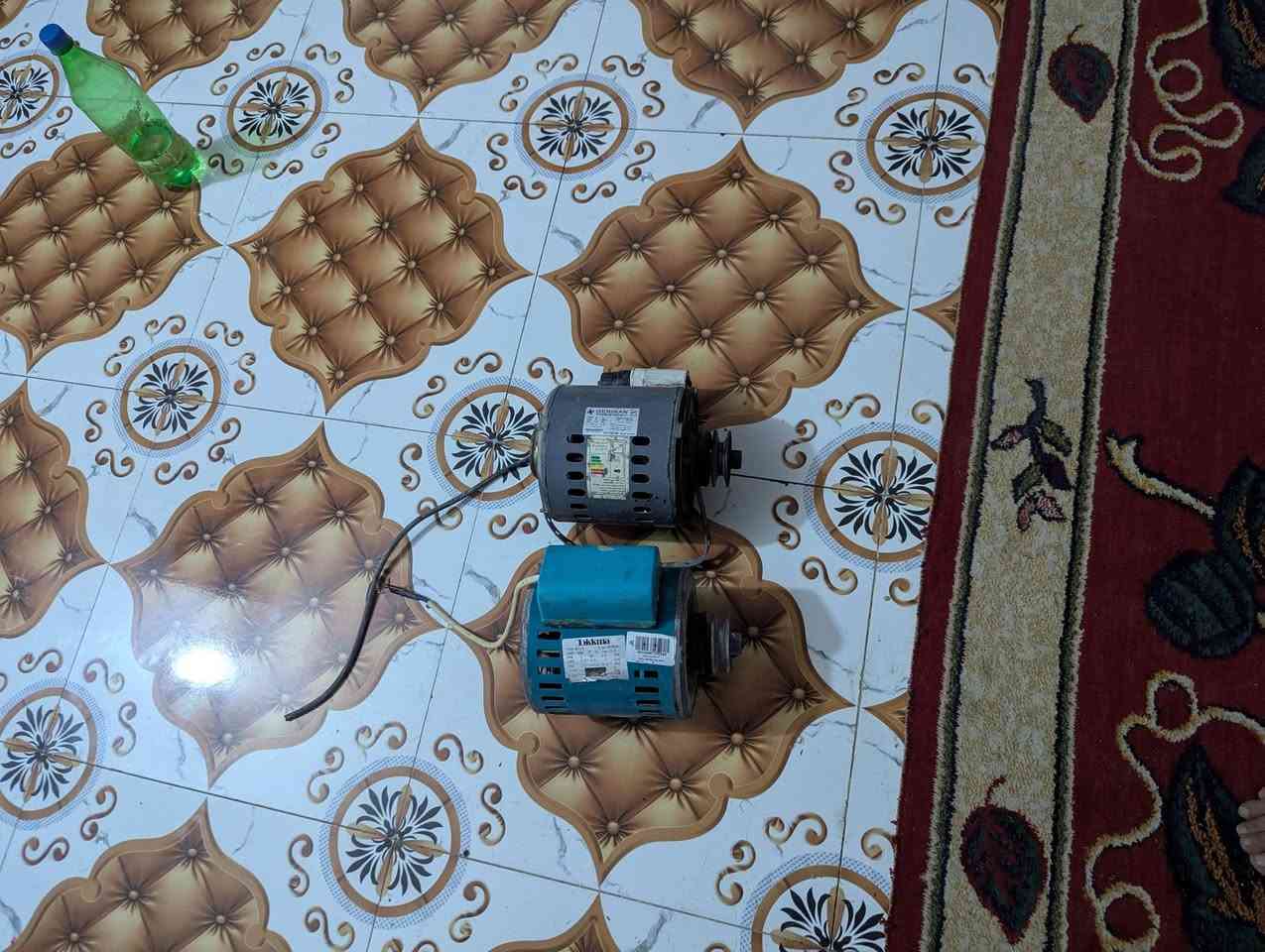 ماطور ايراني الاصلي ملف نحاس
سرعتين الاصلي
نضيفات وكل عطل مابيهن سرعتين ملف نحاس الأصلي
***********
