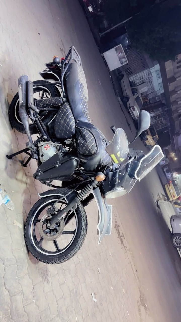 بوكسر جبلي • موديل 23 • مرقم كامل