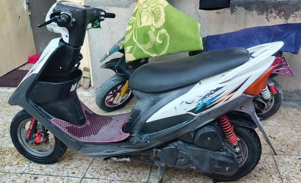 السلام عليكم ماكس عدله للبيع كامله مكان حي اور سبع قصور السعر600وبيهة مجال حك الجية الاستفسار***********
