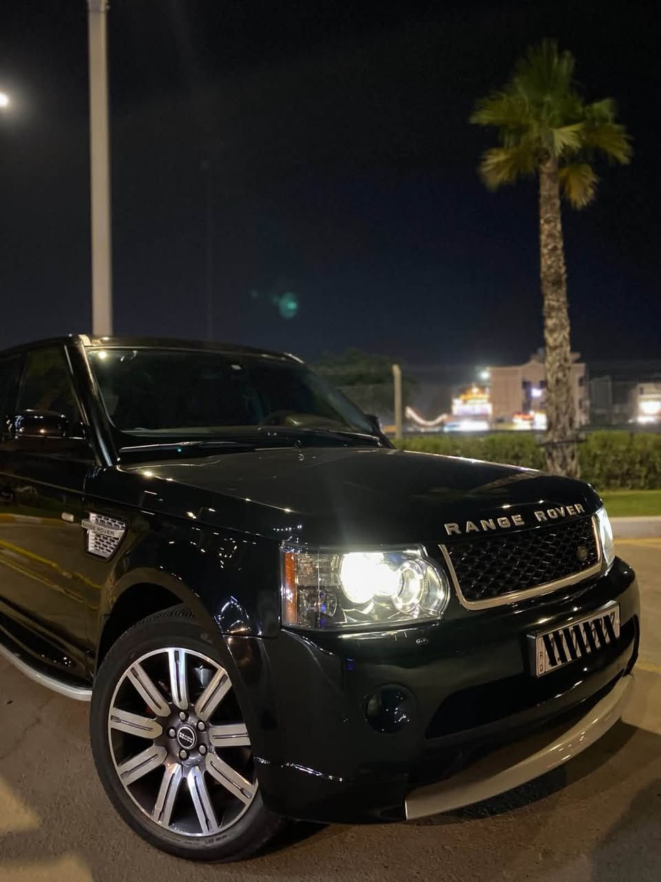 ...﷽ ...
RangeRover Sport Autobiography ٢٠١٣ رانج   V8 روفر سبورت

‎بدون شخوط / بدون رصعات

‎ ماشيه١١٠ الف حقيقي 

‎رقم بغداد الجديد

‎المواصفات اعلى فئة اوتوبايوكرافي : 

‎- بصمة ابواب مع بصمة تشغيل

‎-  فتحة سقف سلايد

‎- داخل لون مشمشي

‎-  شاشة مع كامره خلفيه

‎-  كشنات جلد + كهرباء

‎-  حساسات اصطفاف امامي / خلفي

‎- كاميرا 360 درجه

‎-  كشنات ميموري خزن

‎-  مري قلاب و شفط كهرباء

‎-  هاند بريك بصمة كهربائي

‎- منظومة زينون داينامك متحرك

‎-  سستم صوت Harman kardon 

‎-  ثلاجة و تبريد قطعتين 

‎-  صندوق كهرباء شفط

‎-  ستيرن كهرباء + تحكمات ستيرن

جوبلسات ٣ وضعيات -

‎كير مكينه مكفول

نقطها فقط الماطور مال سايد بريك وسياره مصبوغه حزام اثر شخوط لجماليهً للبيع او المراوس حسب القناعه *********** اتصال *********** واتساب مكاني بعداد الكرخ المنصور
