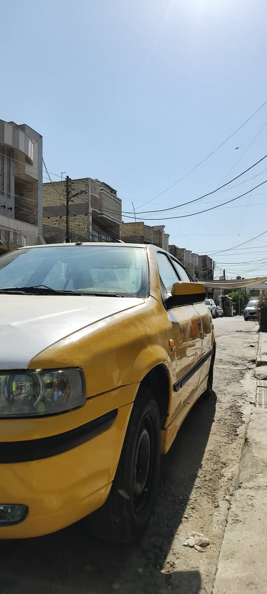 السلام عليكم 
سمند ٢٠١١ كير ومكينة وتبريد خير من الله صدر جديد مابي شي راديتر جديد دايمنو جديد كمبريسر جديد مصفرة غرامات وهيئة تحويل ثاني يوم  السيارة رايدها ب 33  وبيها مجال شراي تعال شوف وافحص وبيك خير وتتدلل مكاني بغداد الدورة حي الصحة.
 واتساب فقط ***********
اتصال فقط ***********
