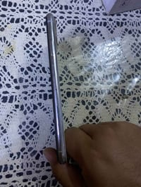 آيفون ١١ برو ماكس • ٢٥٦ • بطارية ٩٠٪