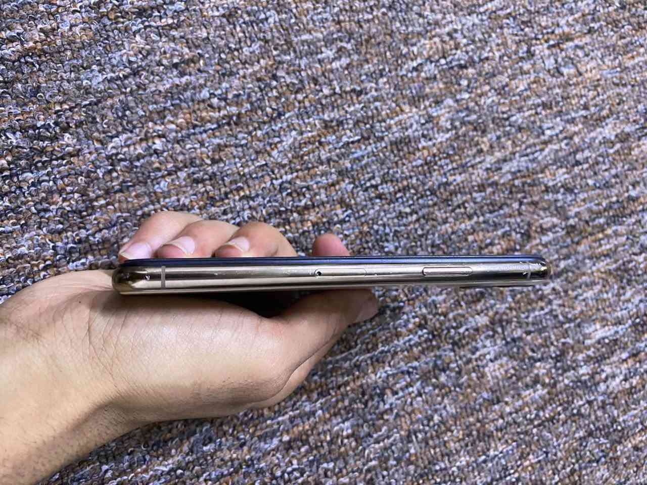ايفون 11 برو • 256 • شاشه وبطاريه