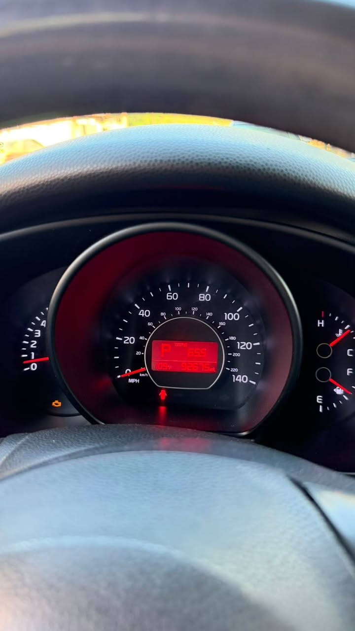 صول2014 وارد امريكي محرك 1600 جي تي اي سعر 80 وبي مجال رقم بغداد ضرر. بنيد وجاملغ من امريكا  ***********
