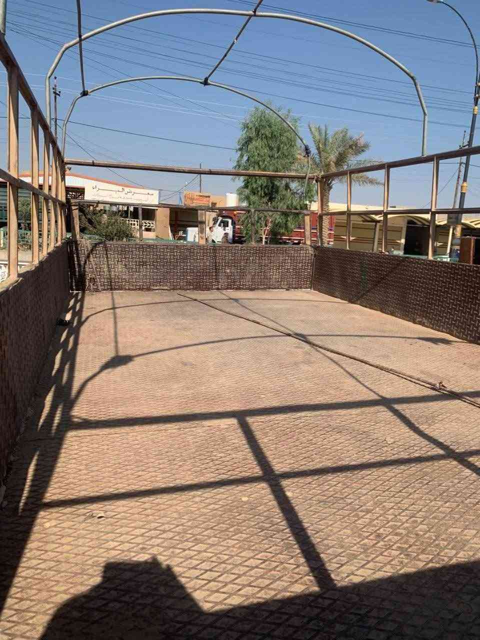 سلام عليكم عربانه بلاديه للبيع الطول ٤ متر المكان الديوانية ***********

