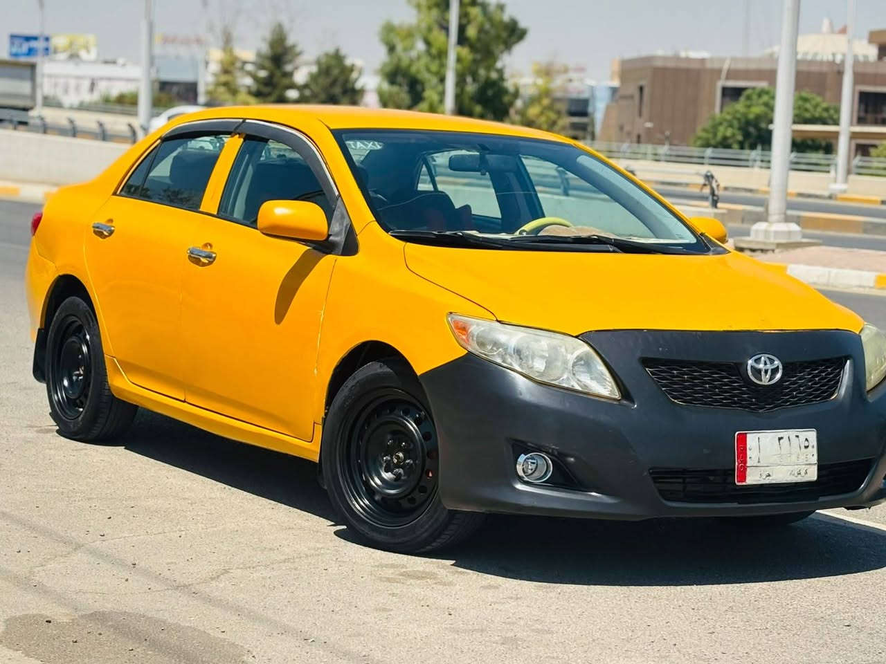 تكسي كورلا للبيع موديل 2009 سيارة جاهزة بدون تبديل بدون حادث بيها تصفيات فقط گير محرك شرط تبريد شغال رقم كركوك سنوية 2027 دفتر بانزين طالب عليها 112 وبيها مجال ***********  زين ***********
