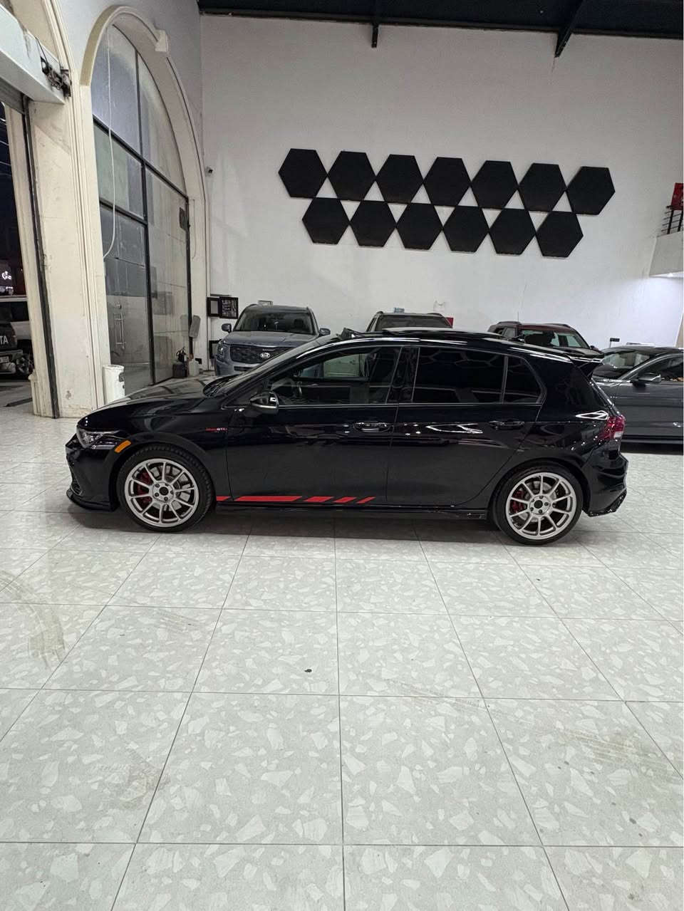 Golf gti full opşin model 2022 mil 31  tanha 1 parça sbux be şure peş kaps  erbak sestam Taqiwwa 190$ majal kam ger makina belad be dastkari kuşin sar gar xazn jld pano Rama şaşa gawra tomatik radar peşi pşt kamera 360 kamerayi duwawa layit beladi lid  Mobayil jarj itari nawe karbon faybar *********** gar Muştri la watsapp  hya lagl rezm agr Muştri ne talfon mka أربيل, العراق
