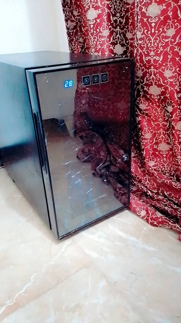 ثلاجة مكتب اخت الجديده ب75قفل ***********
