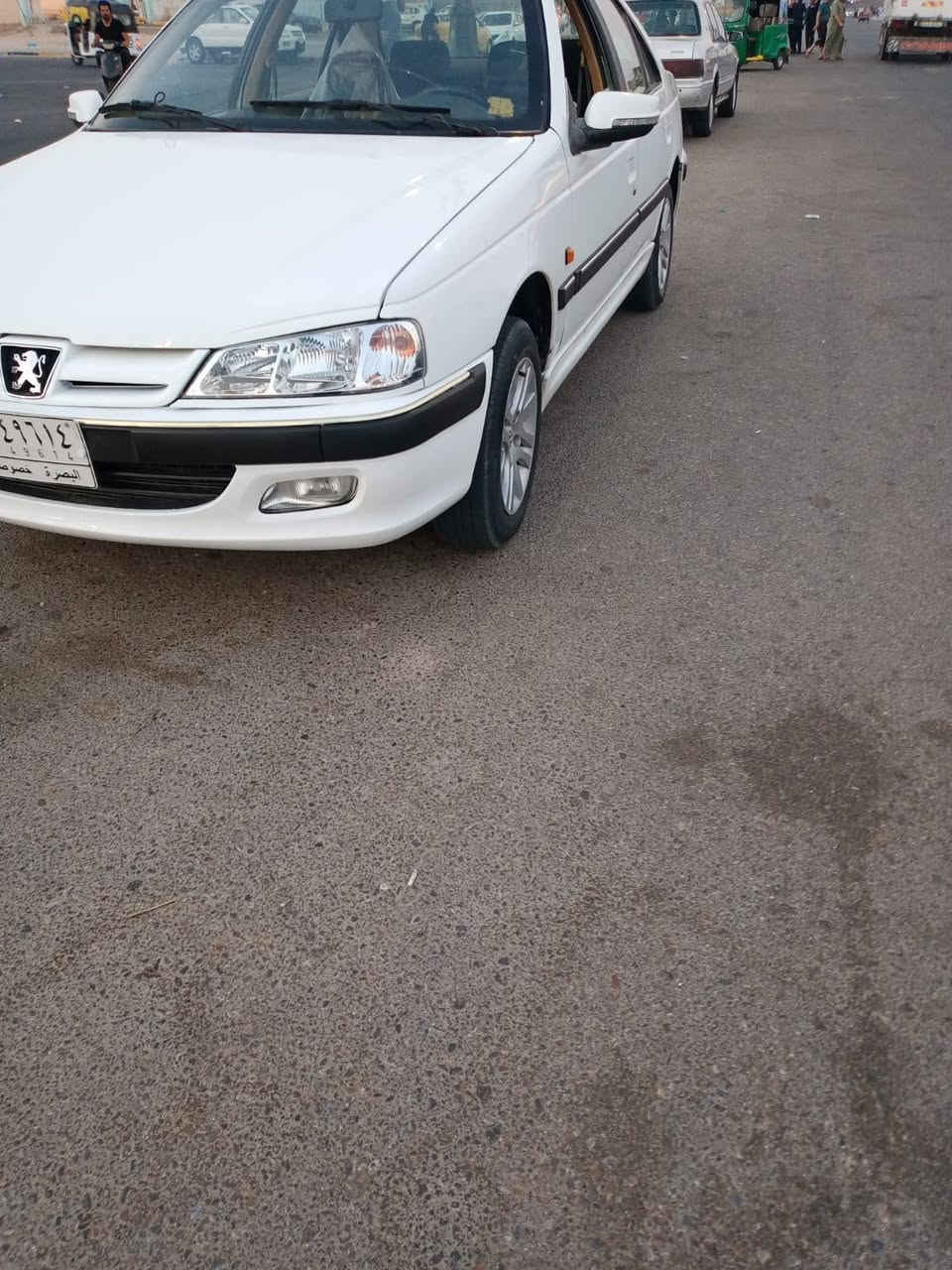 بيجو مديل 17 رقم بصره سياره جاهزه من كلشي ***********
مكاني بلبصره ابي الخصيب 
السعر 50 وبيهه مجال البصرة, العراق
