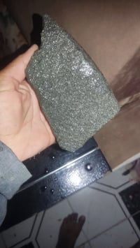 نيزك • قديم • طبيعي