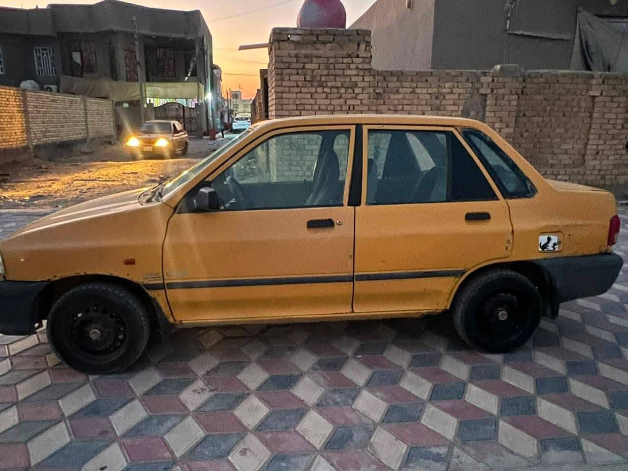 سلام عليكم سايبه ٢٠١٠رقم بغداد ماندل راعيها
جاهزه 
تايرات نضاف 
باتري جديد 
حداديه اماميه جديده 
للتواصل خاص او ***********
