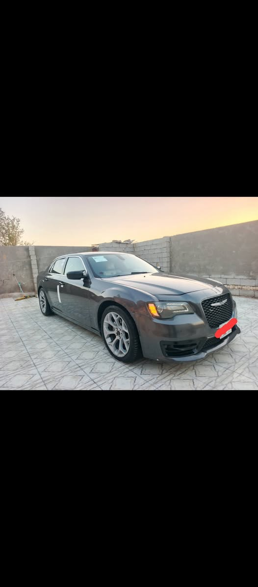 اوباما موديل 2016 معلايه 2020 رقم ذي قار حره تحويل ثاني يوم سنويه مجدده 28 معامله كامله وارد امريكي ضربته بنيد وجاملغ فقط وبيه صبغ داير الجاملغ الخلفي فقط والباقي كفاله عامه مكينه 6 سلندر 3600 مكينه وكير وحداديه وتبريد وتخم تايرات كله مكفول سياره جاهزه مال جناي بمعنه الكلمه مواصفات تحكم ستيرن شاره بل مرايه شاشه كبيره كامره دسك خلفي وأمامي ويل كب 20 مثبت سرعه رادارات شفتات منظومه زنون بصمه ابواب بصمه جنطه بصمه تشغيل/ تشغيل عن بعد فول ماعده الفتحه سياره استخدام شخصي من الدوام ال البيت فقط مكان سياره ناصريه سعر 137 بيه مجال قليل رقم ‏‪***********   وترهم مراوس حسب القناعه
