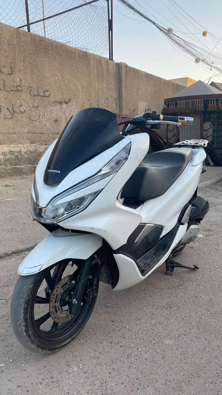 سلام عليكم بيسي اكس جيل٣كوري للبيع كفاله شلعه معدل خير من الله مكينه مامفتوحه تخبل العنوان بغداد مدينه الصدر الرقم ***********الشراي يتصل
