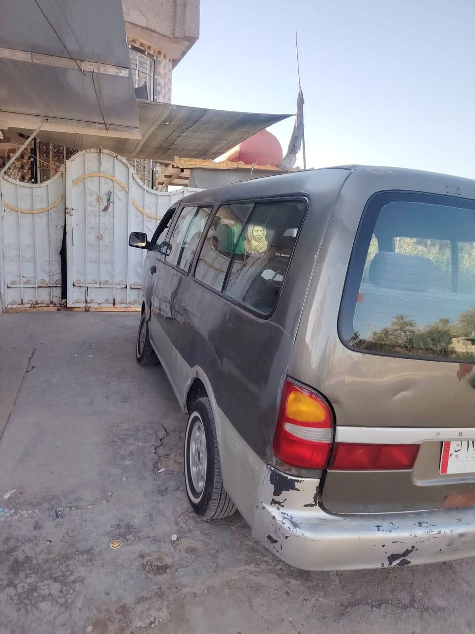 السلام عليكم بريجو مديل ٢٠٠١للبيع رقم بغداد الي يحب يستفسر ع هاذه الرقم /***********
