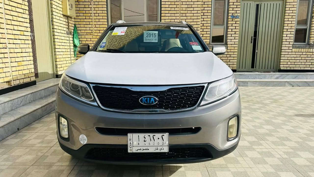 السلام عليكم سورنتو موديل 15وارد أمريكي حادثه بنيد فقط و بيه باب صبغ والباقي كفاله كير مكينه حداديه تبريد جاهزه رقم ذي قار للبيع وترهم مراوس ***********
