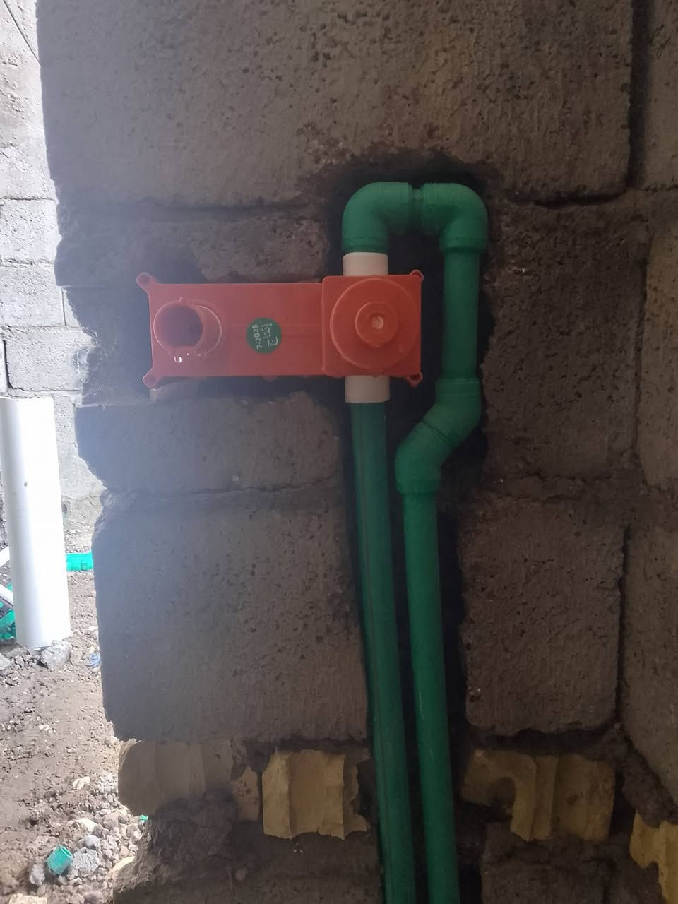 حسن عباس للتئسيسات 
***********
***********
