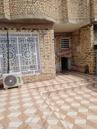 يوجد لدينا بيت للبيع في منطقة شطيب على الشارع العام قرب سيطرة بغداد مس...