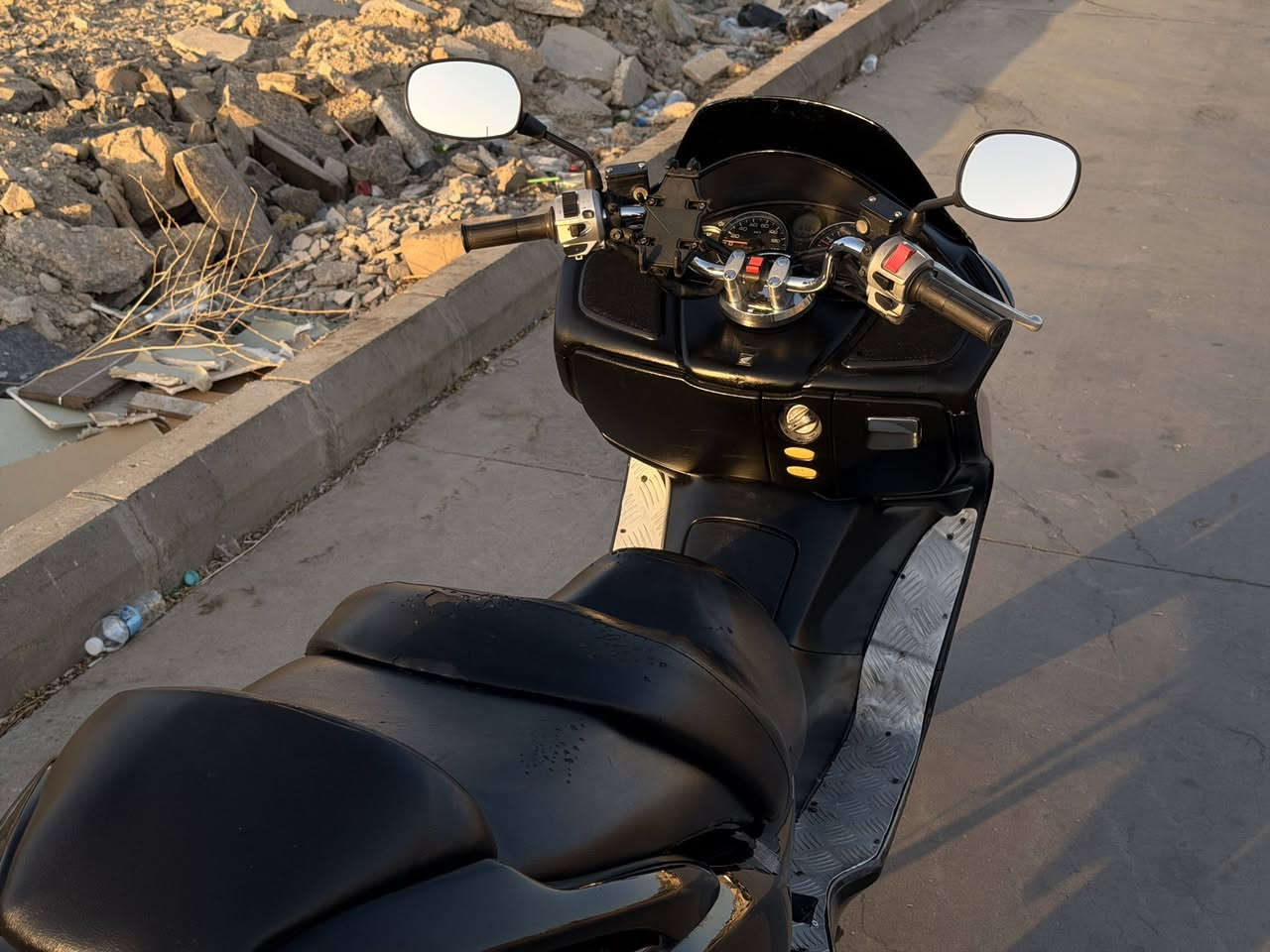💯 Forza / 09 💯
ئەم فۆرزایە بۆ فرۆشتن / 62.000 km حەقیقی ڕۆشتووە مەکینە و کامل کارەبایی بەشەرت و نوقسانی نیە و کامل کلاچی پێش و دوای تازە گۆڕاوە بە ئەسڵی و هیچ نوقسانیەکی نیە و بێ مەسرەفە / لە پێشی تا دوای هەمووی بەشەرت / 10 گەڵا و مەعامەلە 
تکایە موشتەری نیت تێل مەکە ( لەگەڵ ڕێزدا ) 
شوێن / سلێمانی 
ژمارە / ***********
