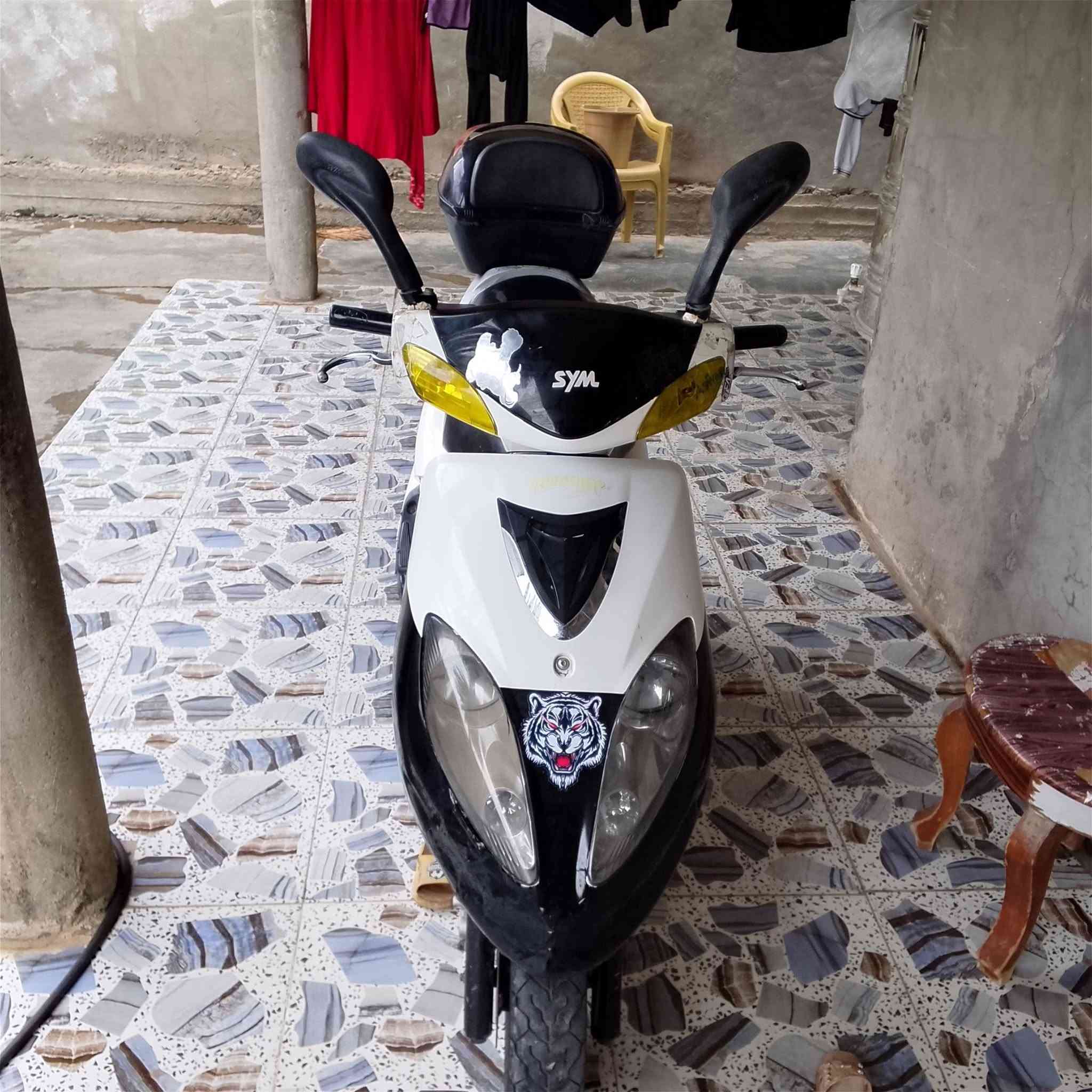 سيم • مسجل • رمادي